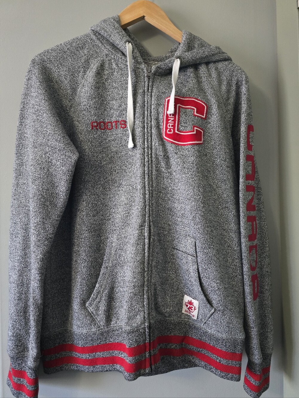 Roots Grey Hoodie Jacket with Red Accents Size Large